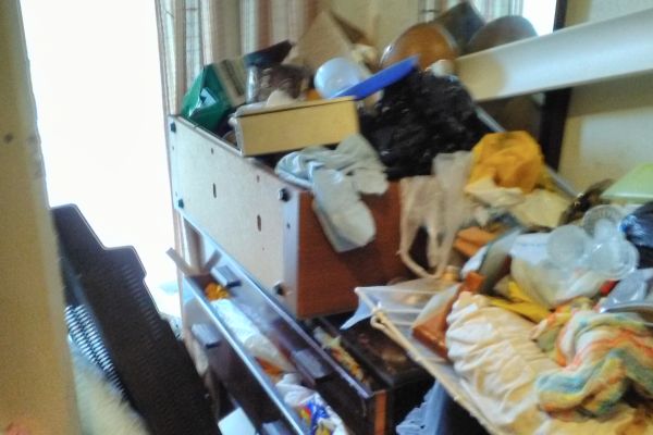 house-clearance-cardiff-17A32FC87D-B0A7-659B-EE6E-CB35EFF67D60.jpg